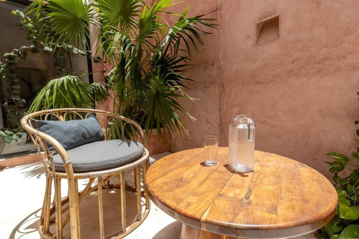 Casa Petra Of La Veleta 4br Heart Of Pousada